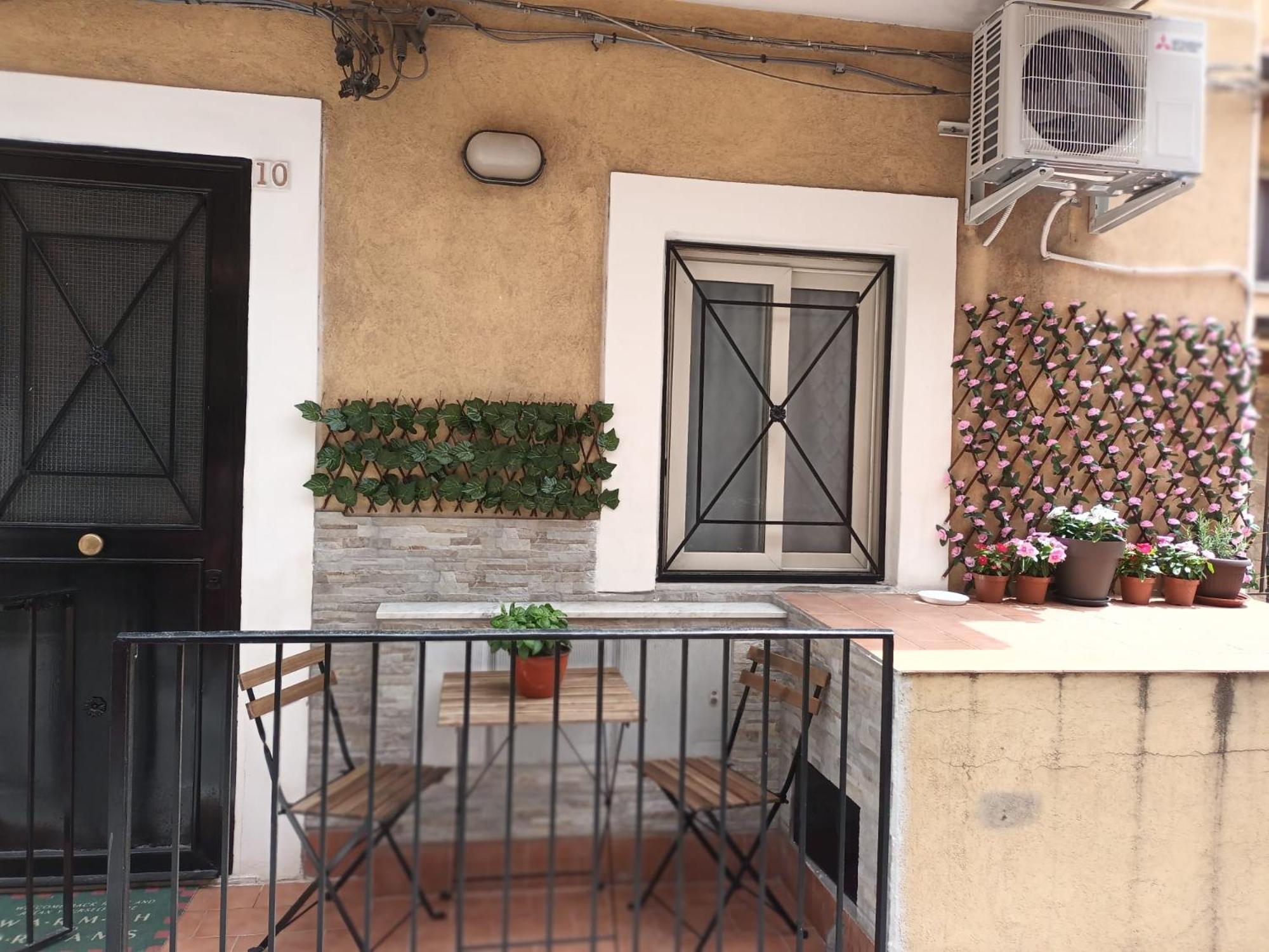 Le Case Del Cortile Катания Экстерьер фото