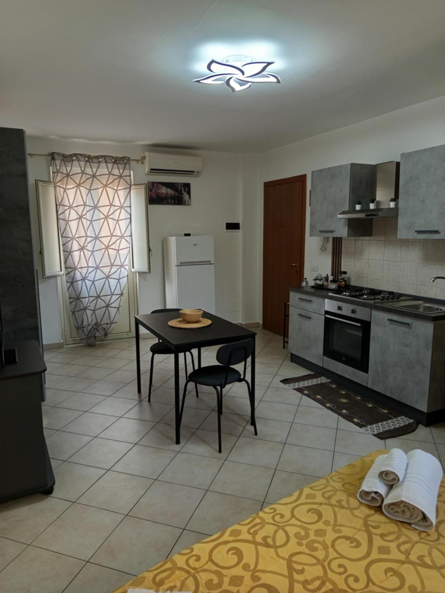 Le Case Del Cortile Катания Экстерьер фото